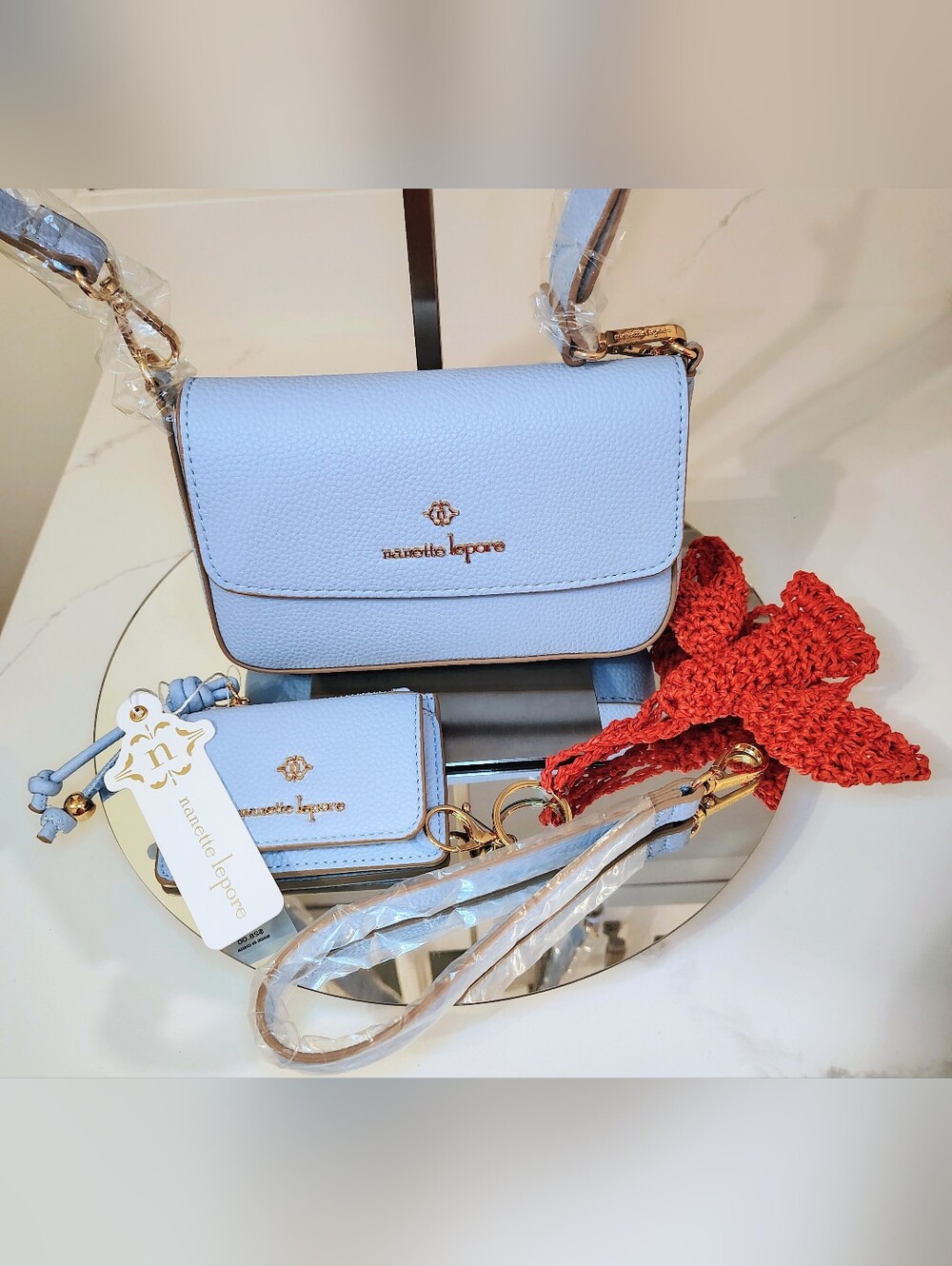 NWT 5fer Nanette Lepore Tote, Crossbody, Wristlet, Change Purse & Bag Charm GHW - Picture 2 of 16
